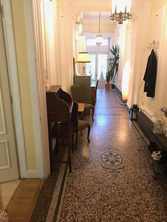 Apartment With Garden And Pool Wien